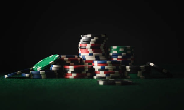 max77 login app showing live-dealer blackjack table and real-time betting interface